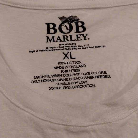 Bob Marley tee with thrashed open back - Picture 2 of 6
